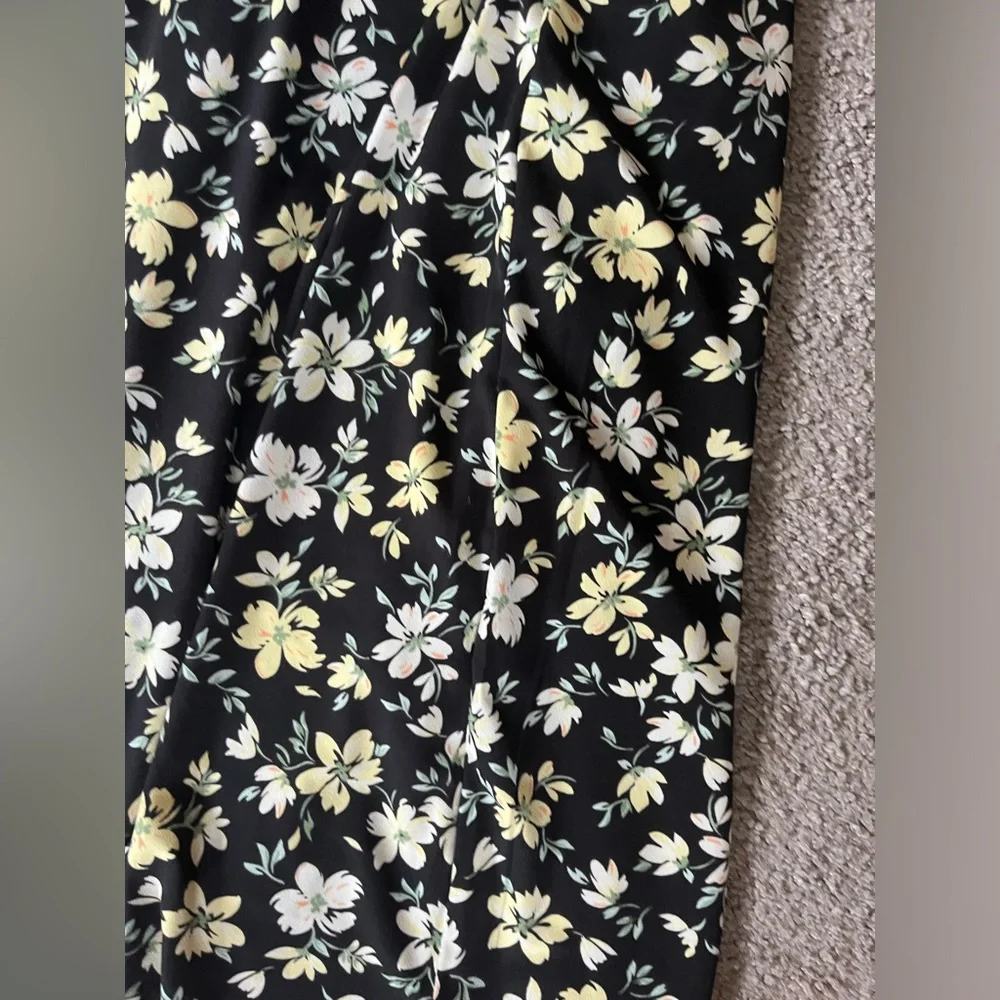 NO BOUNDARIES DRESS - Picture 4 of 5